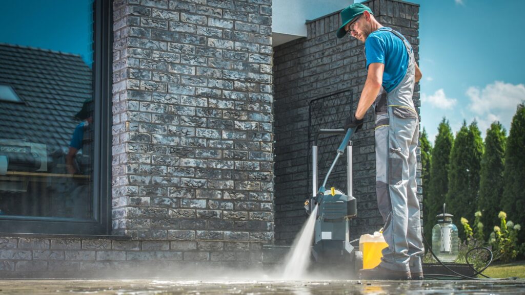 Commercial Pressure Washing
